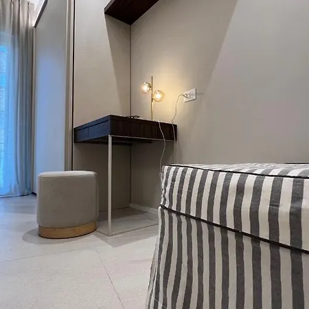 Empatia Centro 4* 佩斯卡拉