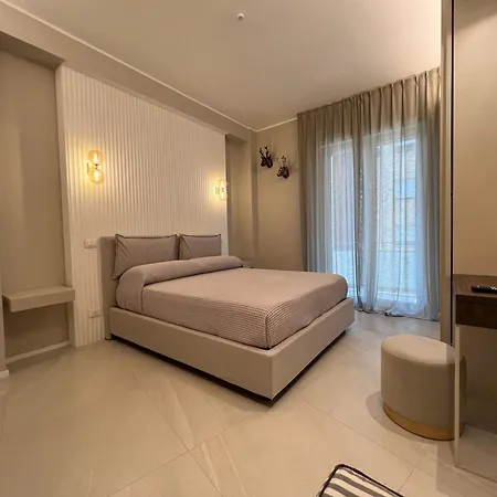 Empatia Centro 4* 佩斯卡拉